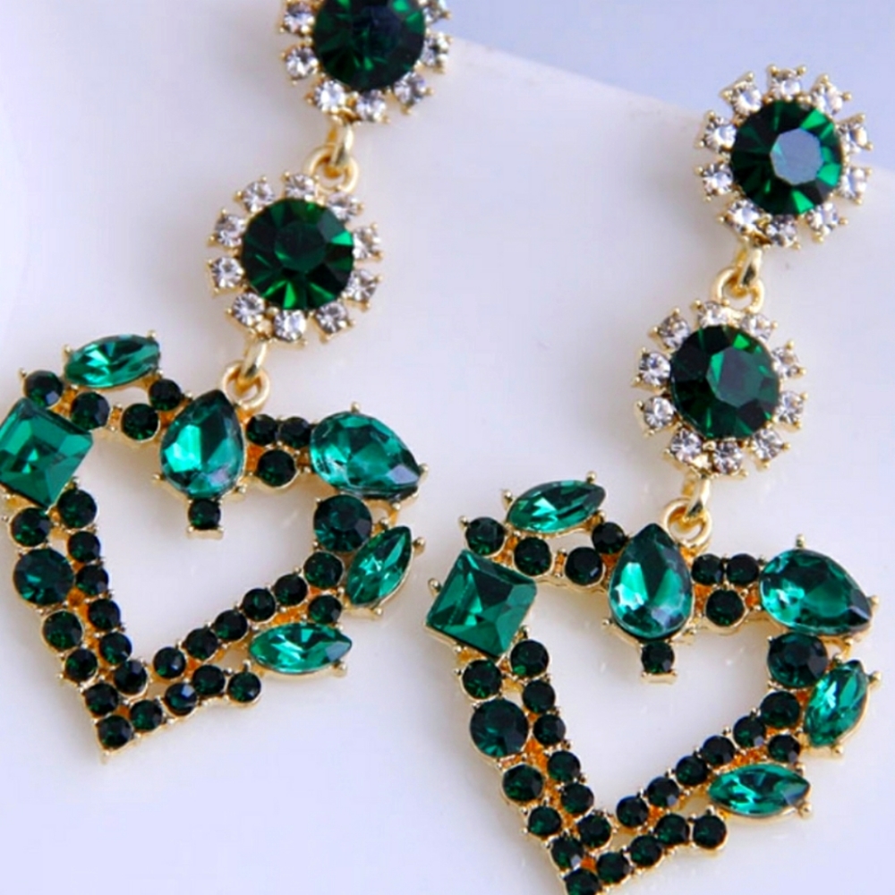 Heart Emerald Earrings Goldtone